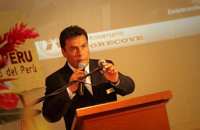 Johnny Espinoza maestro de ceremonias profesional